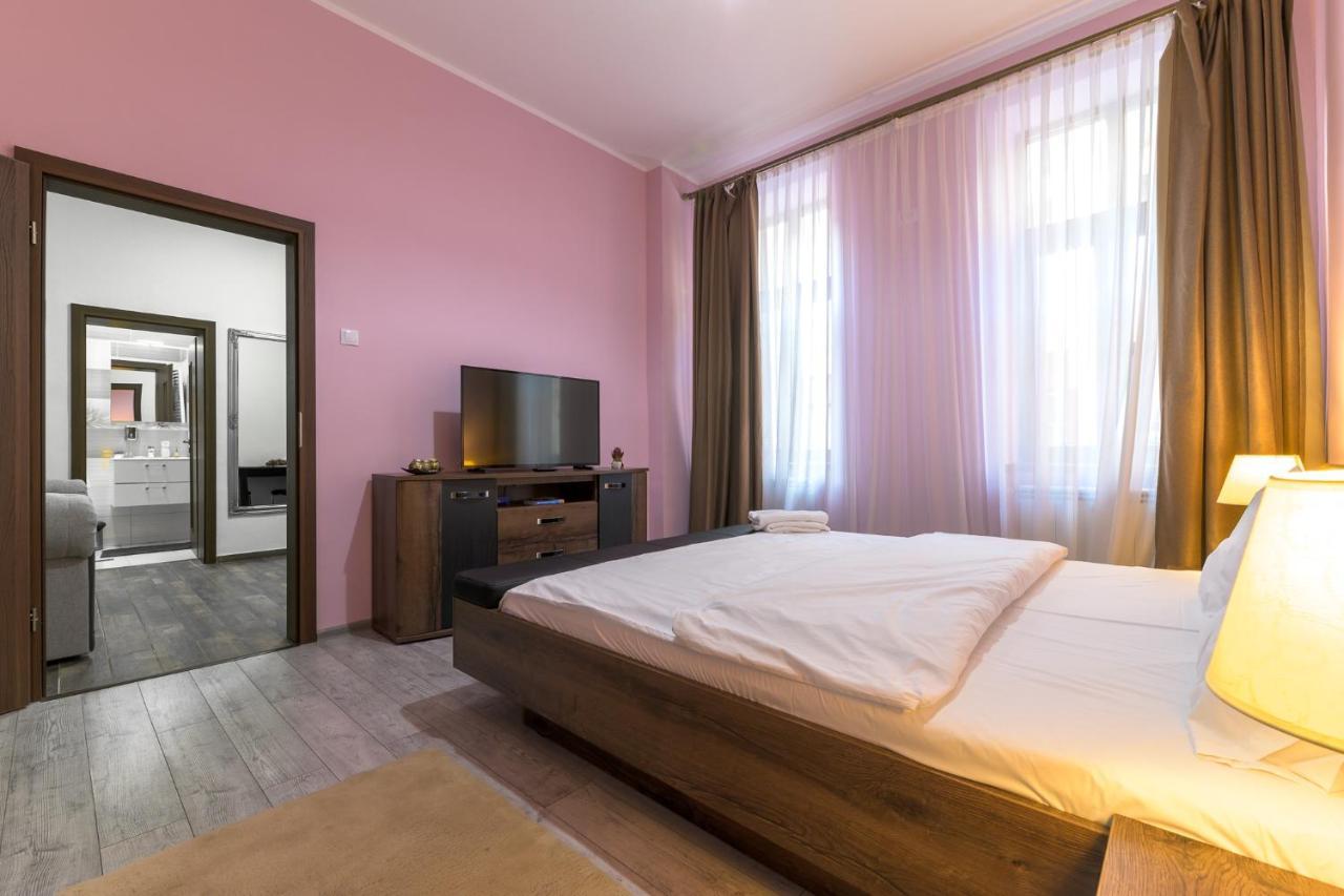 Apartment Queen Sibiu Exterior photo